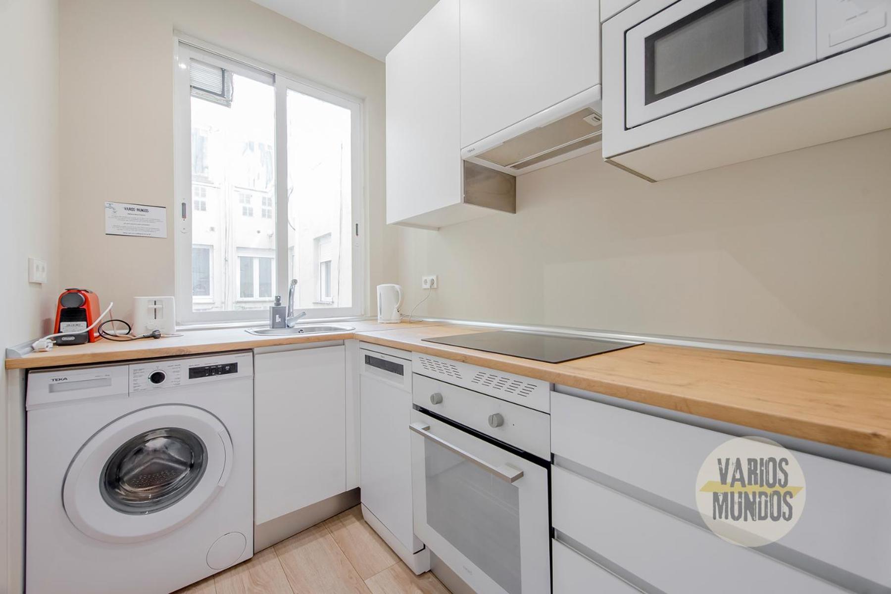 Apartament Cool Piso De 3hab En El Centro De Madrid-la Latina Madryt